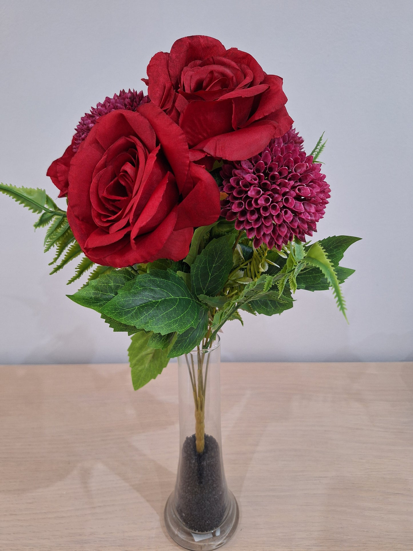 RAMO DE ROSAS Y CRISANTEMOS