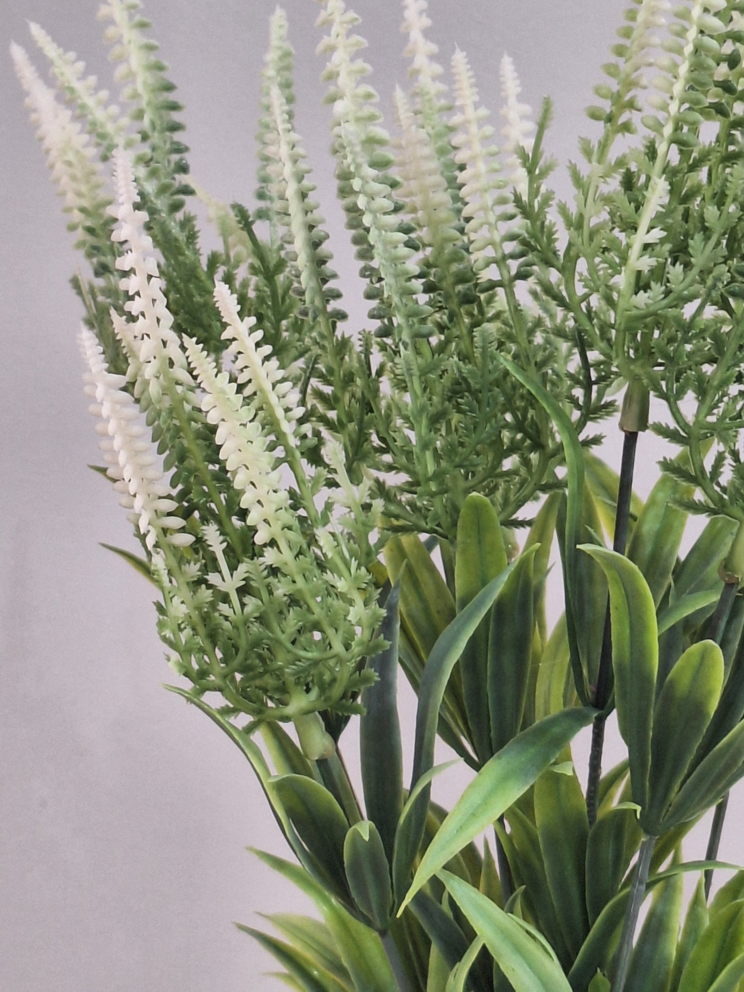 RAMO ASTILBE BLANCO