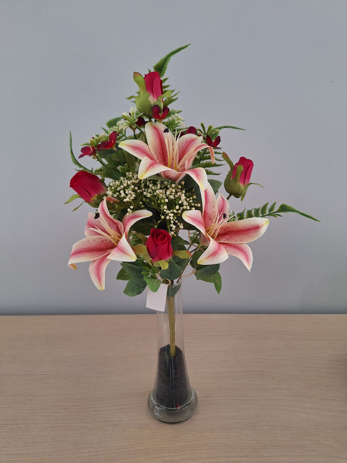 RAMO LILIUMS Y CAPULLOS